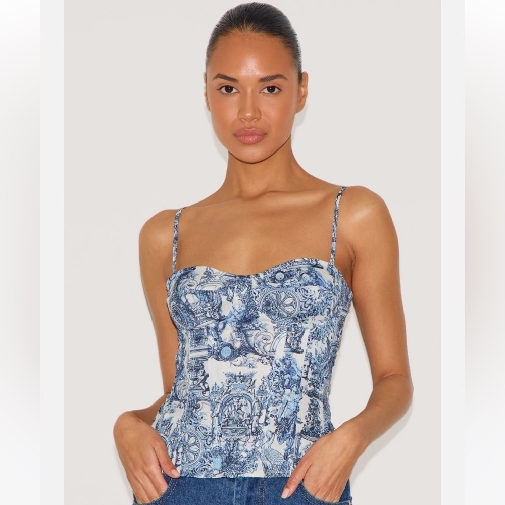 PrettyLittleThing Renaissance Print Structured Corset Top